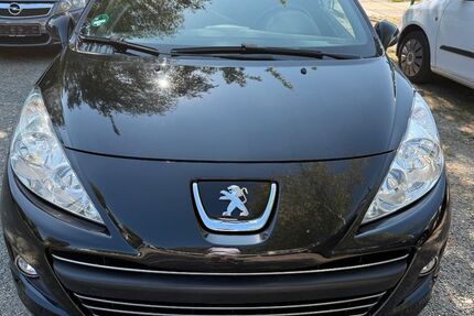 Peugeot 207 118.000 km 4.499 &euro; Chemnitz 09120