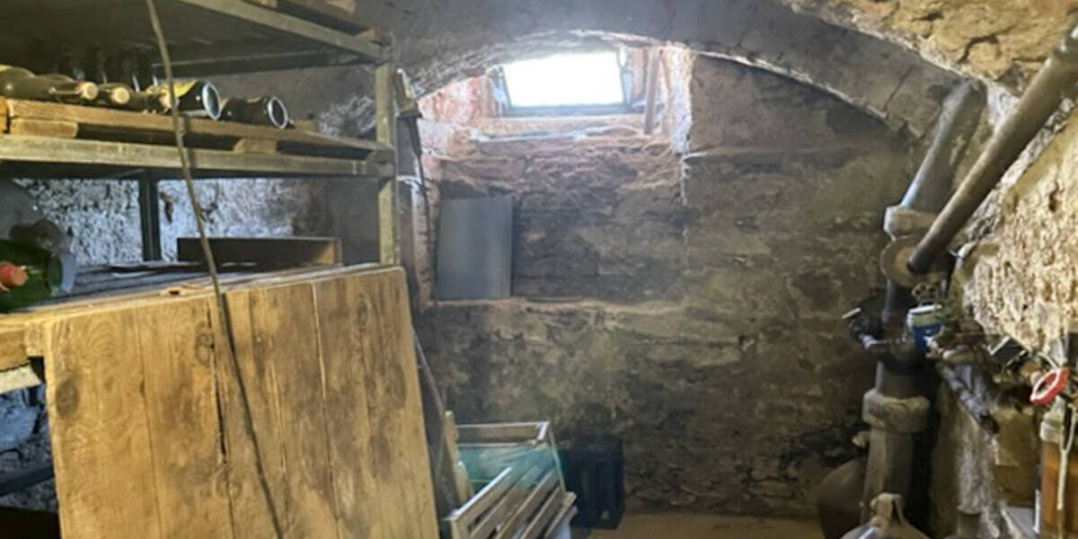 Doppelhaushälfte Ehrenfriedersdorf - 8 Zimmer, 188 m&sup2;, 60.000&euro; | Angebot:25986319