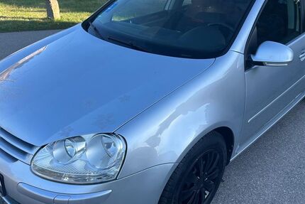 VW Golf 171.000 km 2.990 &euro; Röhrsdorf Chemnitz 09247