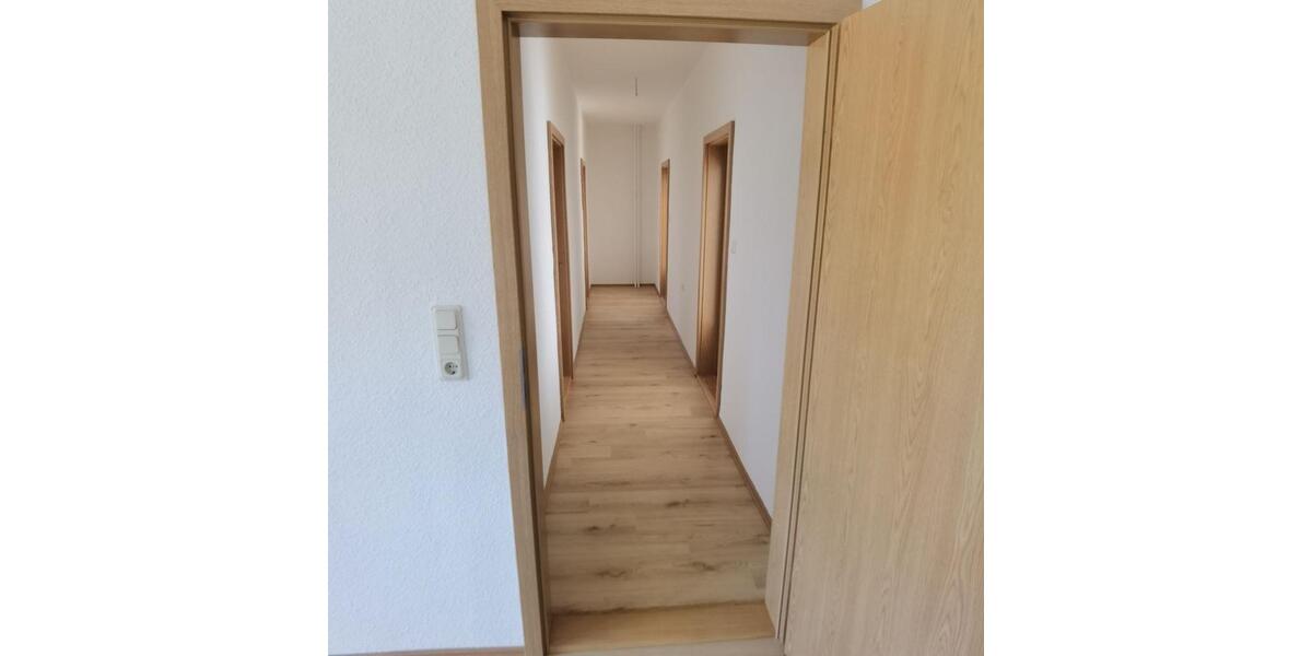 Etagenwohnung Brand-Erbisdorf Erbisdorf - 6 Zimmer, 142 m&sup2;, 780&euro; | Angebot:25918840
