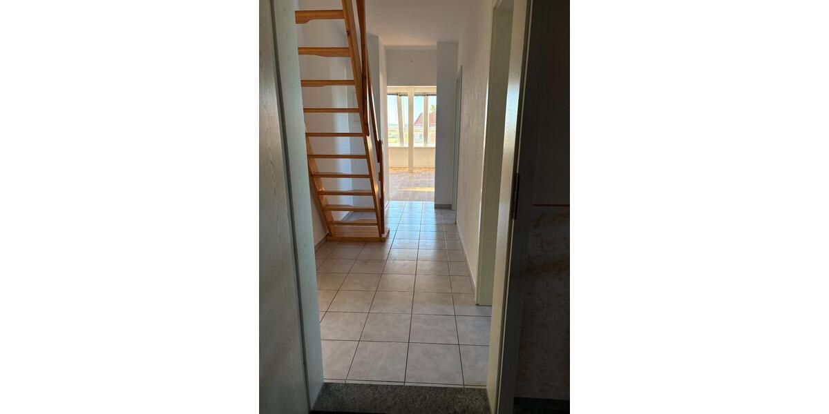 3 Raum 81,4m² Dachgeschoss Whg Maisonette hell ruhig 3 zimmer