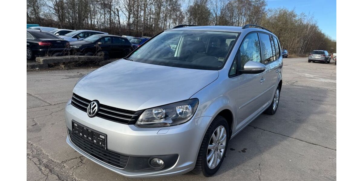 VW Touran 196.947 km 7.490 &euro; Chemnitz 09114