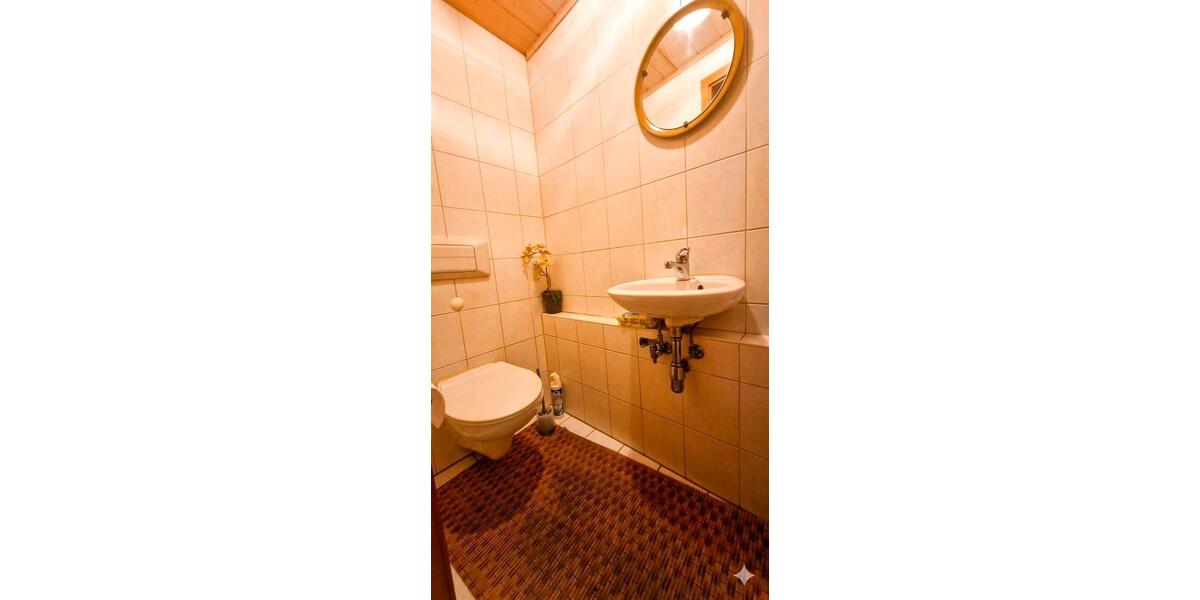 Doppelhaushälfte Brand-Erbisdorf Erbisdorf - 1 Zimmer, 134 m&sup2;, 180.000&euro; | Angebot:26254839