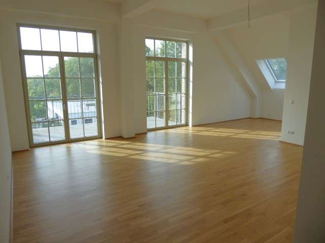 Wohnung zum Mieten in Chemnitz 1.390 € 136 m² 4 zimmer