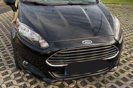 Ford Fiesta 103.650 km 5.600 &euro; Frankenberg 09669