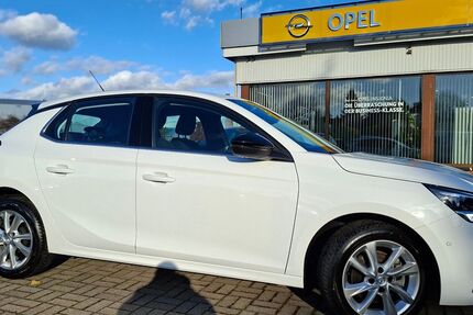 Opel Corsa 29.600 km 13.990 &euro; Altmittweida 09648