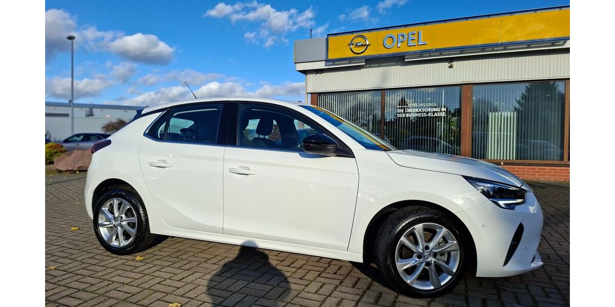 Opel Corsa 29.600 km 13.990 &euro; Altmittweida 09648