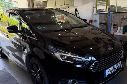 Ford S-Max 79.000 km 15.199 &euro; Burgstädt 09217