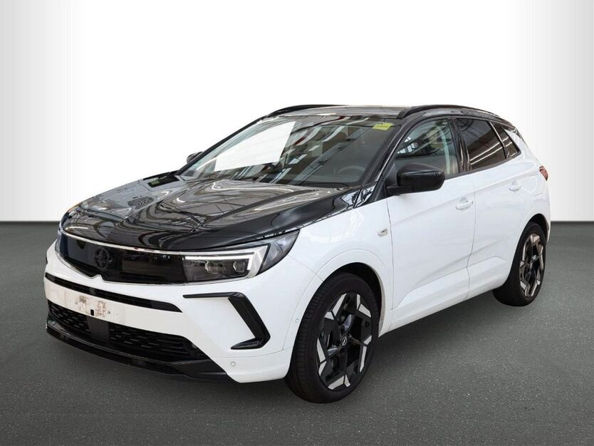 Opel Grandland (X) 19.711 km 27.910 € Röhrsdorf 09247