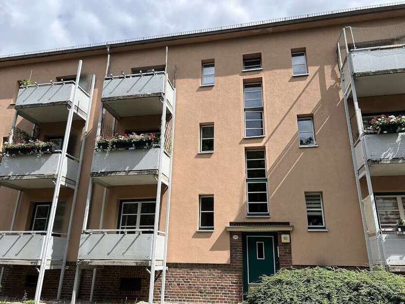 Wohnung zum Mieten in Chemnitz 260 € 48.03 m²