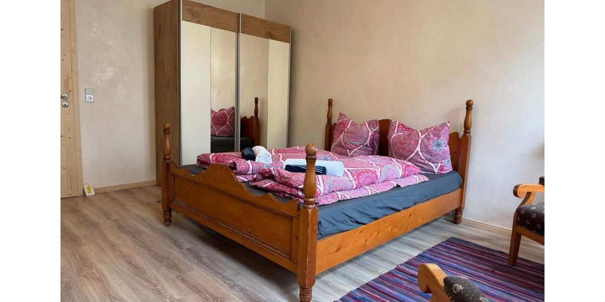 Hochparterre Chemnitz Helbersdorf - 4 Zimmer, 92 m&sup2;, 145.000&euro; | Angebot:26302745