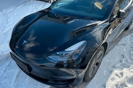 Tesla Model 3 92.000 km 21.000 &euro; Thalheim bei Wels 04600