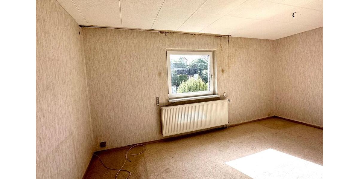 Doppelhaushälfte Chemnitz Borna-Heinersdorf - 3 Zimmer, 65 m&sup2;, 75.000&euro; | Angebot:25303599