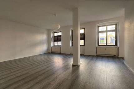 Wohnung zum Mieten in Chemnitz 275 € 57.82 m² 2 zimmer