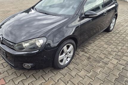 VW Golf 192.000 km 5.590 &euro; Limbach-Oberfrohna 09212