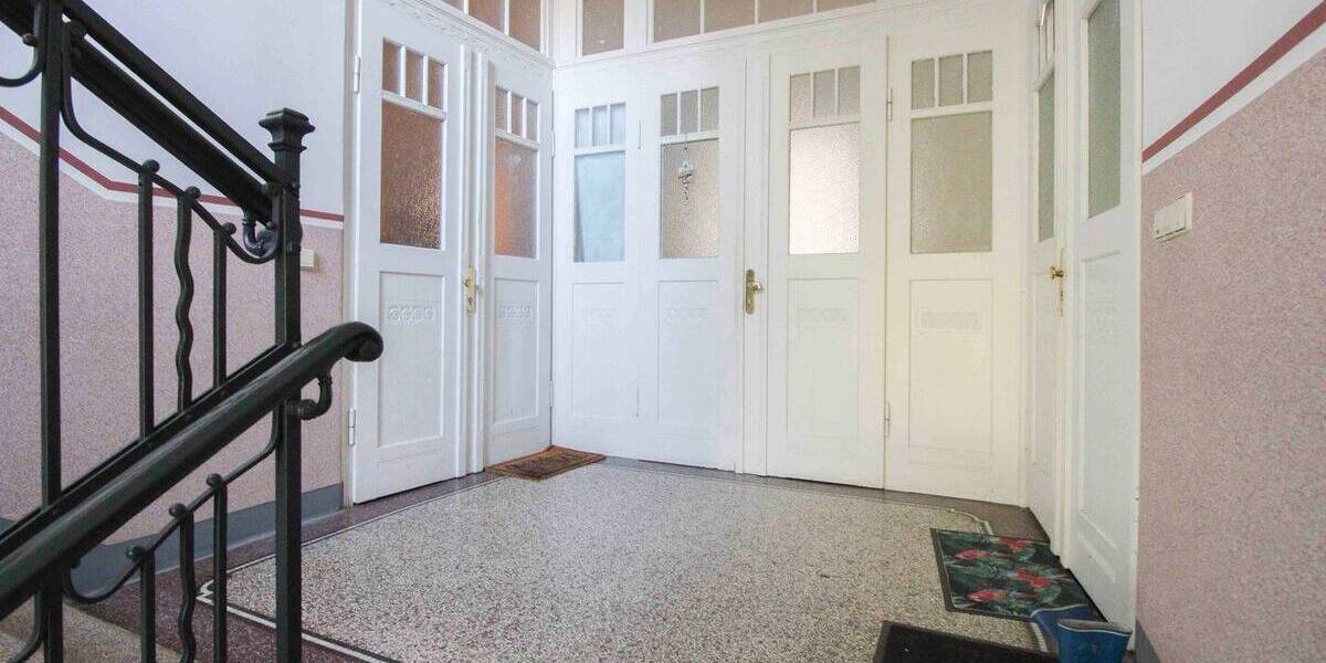 Etagenwohnung Chemnitz Lutherviertel - 2 Zimmer, 52 m&sup2;, 42.500&euro; | Angebot:26043493