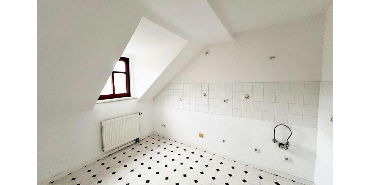 Dachgeschoßwohnung Chemnitz Hilbersdorf - 2 Zimmer, 69 m&sup2;, 330&euro; | Angebot:25854240