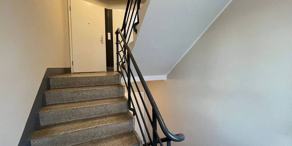 Etagenwohnung Chemnitz Altchemnitz - 2 Zimmer, 50 m&sup2;, 275&euro; | Angebot:26189654