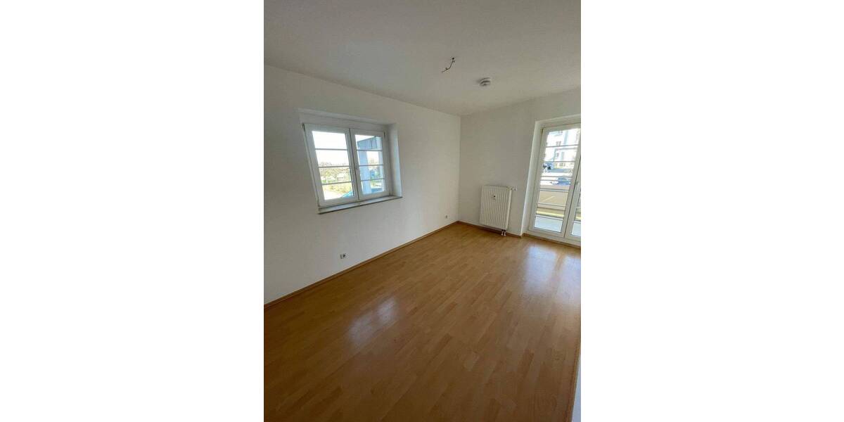 Etagenwohnung Chemnitz Lutherviertel - 2 Zimmer, 46 m&sup2;, 315&euro; | Angebot:26862799