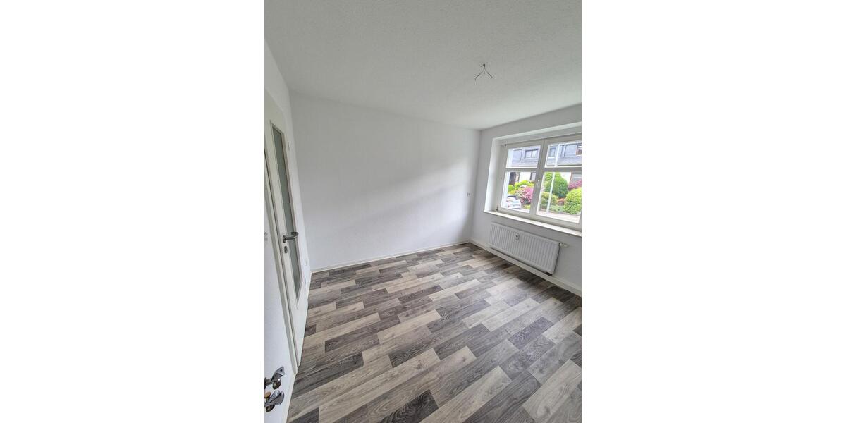 Erdgeschoßwohnung Chemnitz Klaffenbach - 2 Zimmer, 52 m&sup2;, 326&euro; | Angebot:26161465