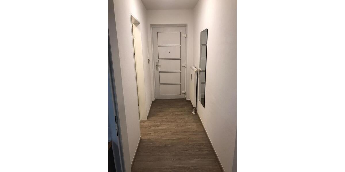 Dachgeschoßwohnung Chemnitz Ebersdorf - 1 Zimmer, 37 m&sup2;, 440&euro; | Angebot:26564177