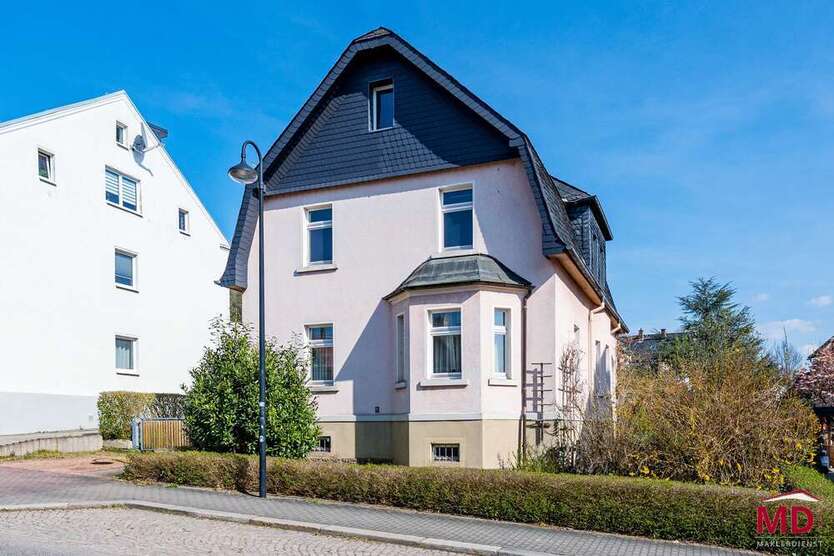 Haus zum Kaufen in Lugau 235.000 € 160 m²