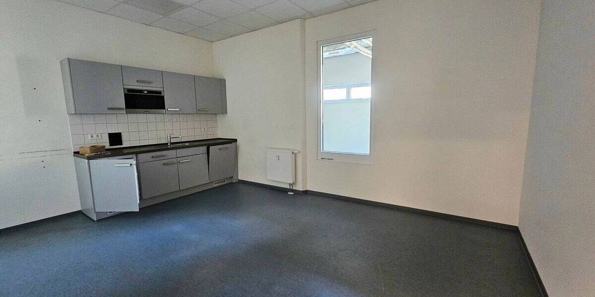 Gewerbeobjekt Chemnitz Sonnenberg - 6 Zimmer, 3.000&euro; | Angebot:26257347