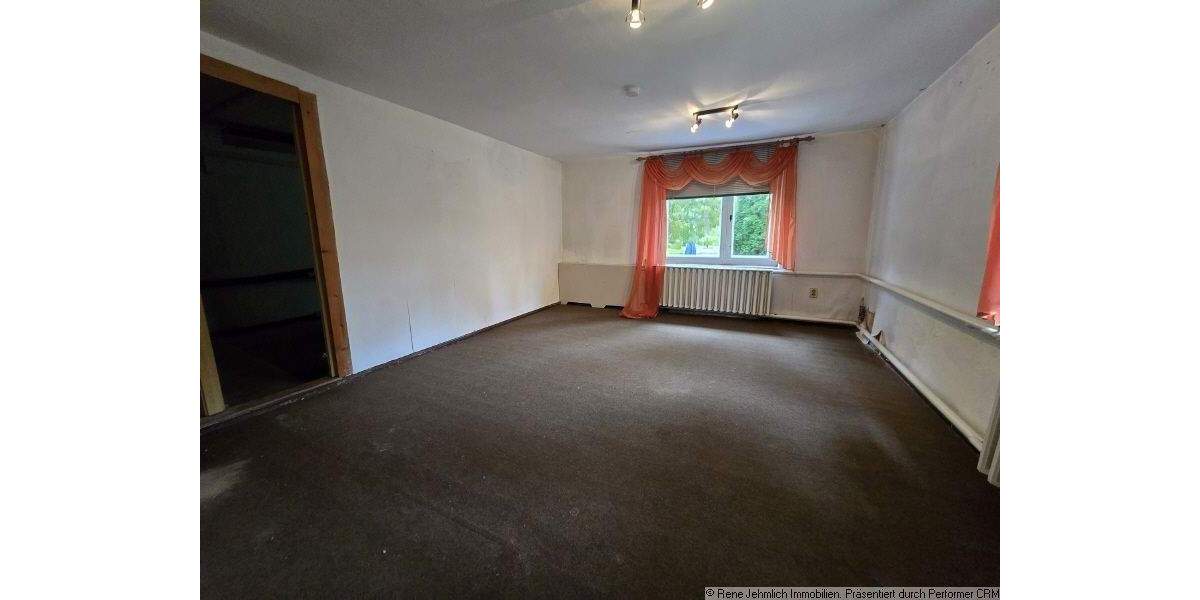 Einfamilienhaus Chemnitz Reichenbrand - 5 Zimmer, 212 m&sup2;, 150.000&euro; | Angebot:25694373