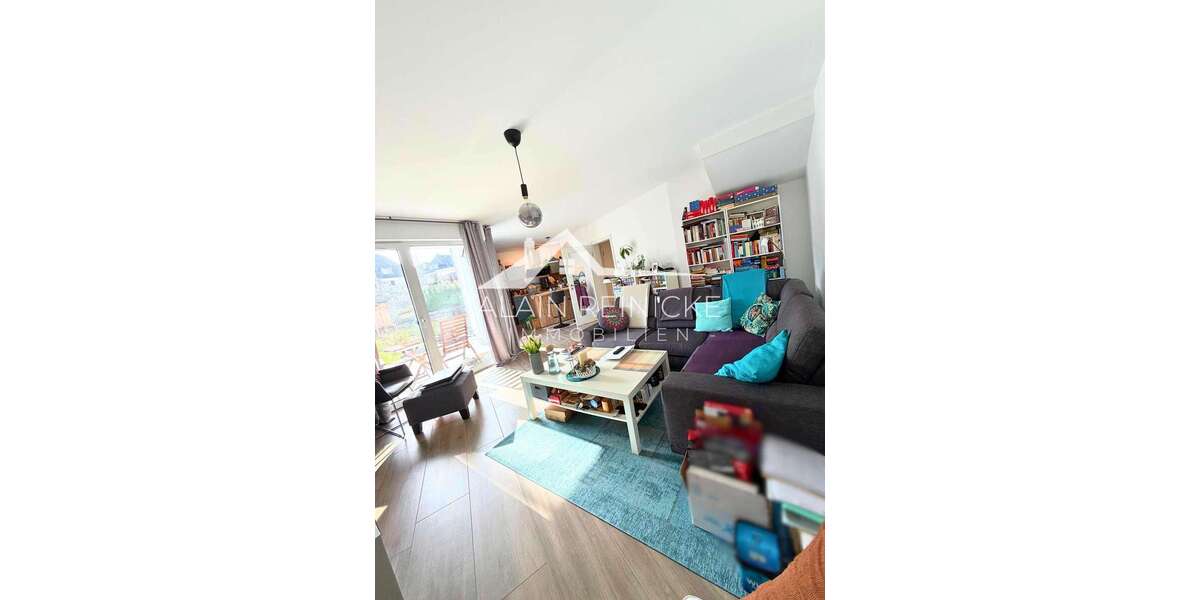 ruhig Wohnen mit Terrasse & Balkonen & TG-Stellplatz - Maisonettenwohnung Chemnitz | Angebot:25932234