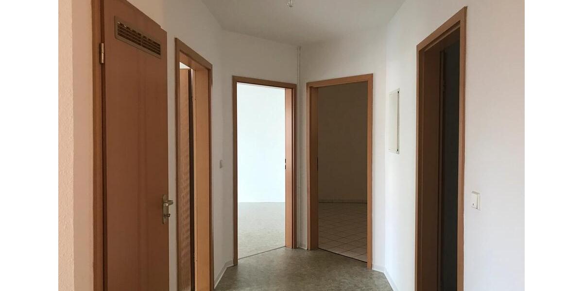 Erdgeschoßwohnung Chemnitz Hilbersdorf - 3 Zimmer, 78 m&sup2;, 380&euro; | Angebot:26681293