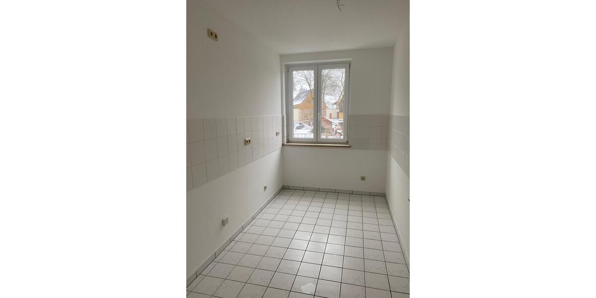 Dachgeschoßwohnung Chemnitz Euba - 3 Zimmer, 82 m&sup2;, 445&euro; | Angebot:26661288