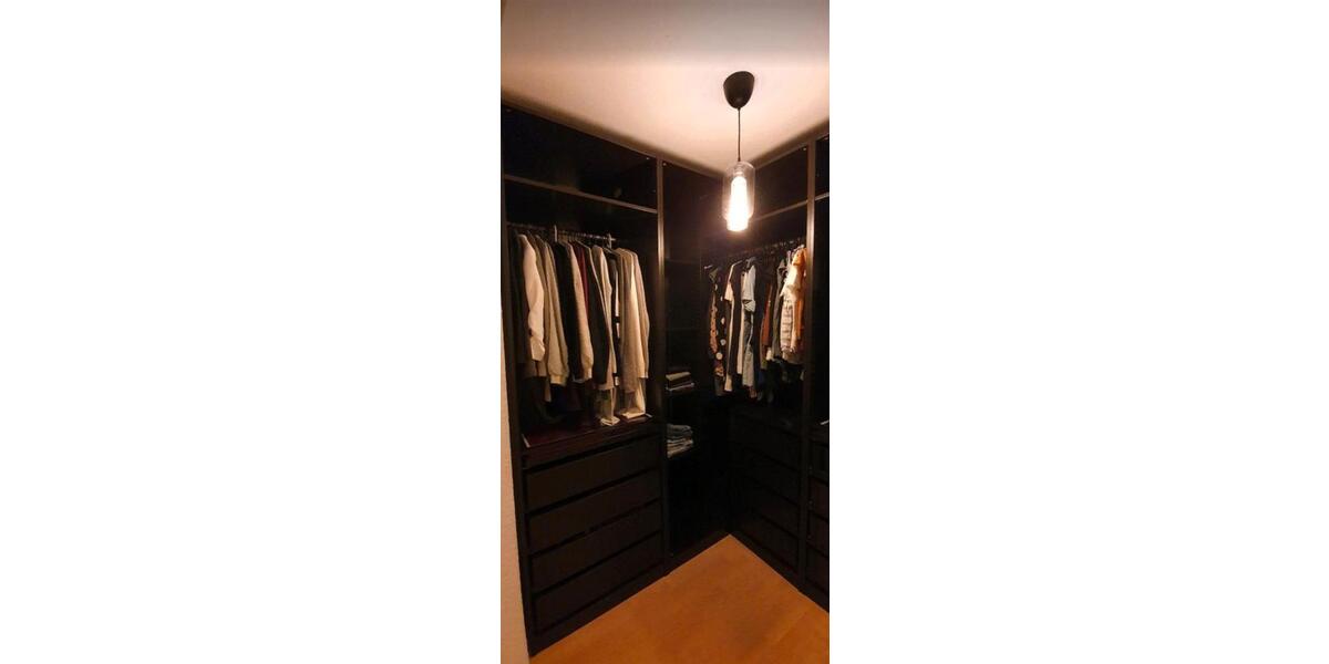 Dachgeschoßwohnung Chemnitz Bernsdorf - 2.5 Zimmer, 77 m&sup2;, 362&euro; | Angebot:26612324