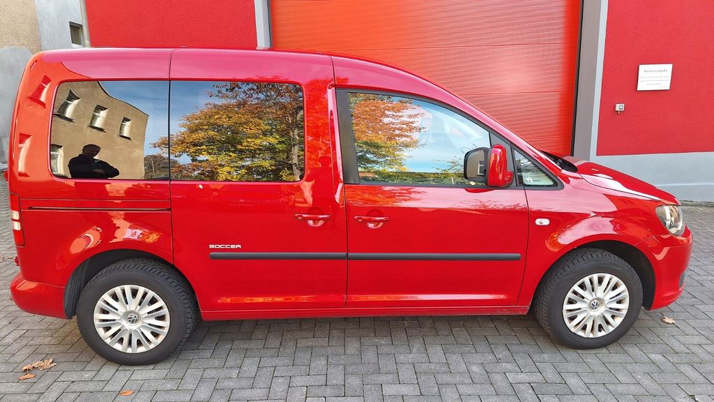 VW Caddy 144.424 km 7.900 &euro; Limbach-Oberfrohna 09212