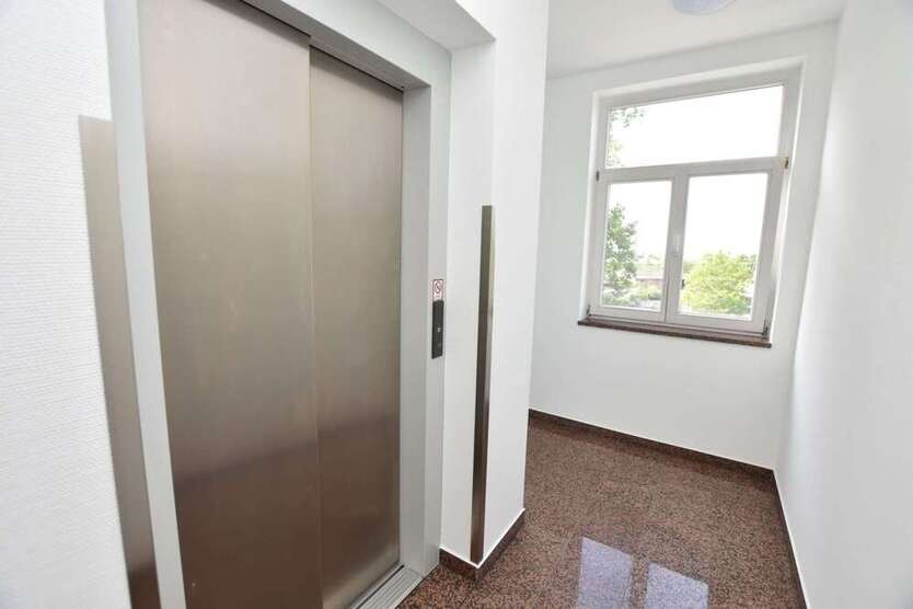 Büro in Chemnitz 275 € 49.27 m²