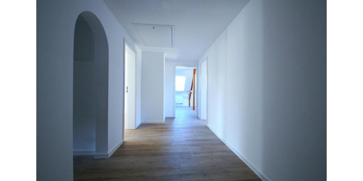 Dachgeschoßwohnung Chemnitz Grüna - 3 Zimmer, 80 m&sup2;, 640&euro; | Angebot:26300860