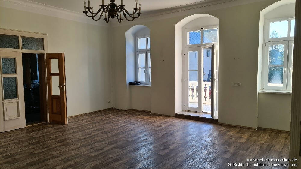 Gewerbeobjekt Brand-Erbisdorf / Langenau Langenau - 6 Zimmer, 184 m&sup2;, 1.300&euro; | Angebot:25732048