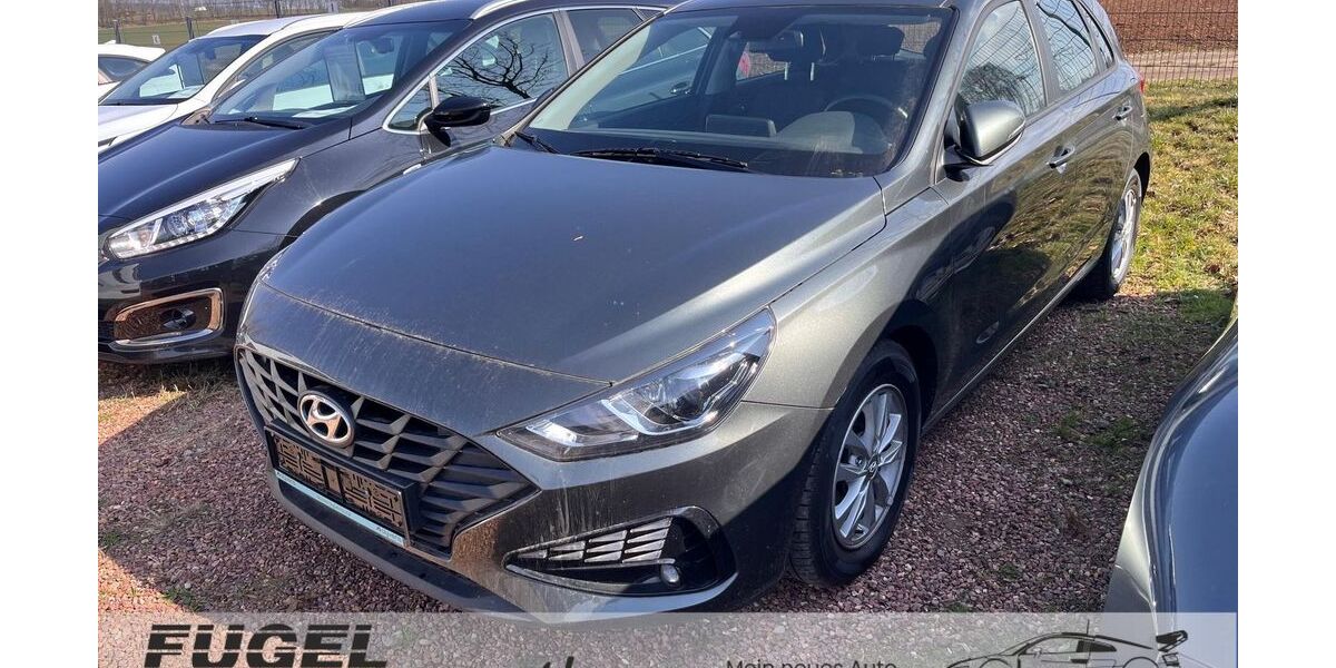 Hyundai i30 61.050 km 14.899 &euro; Oberlungwitz 09353