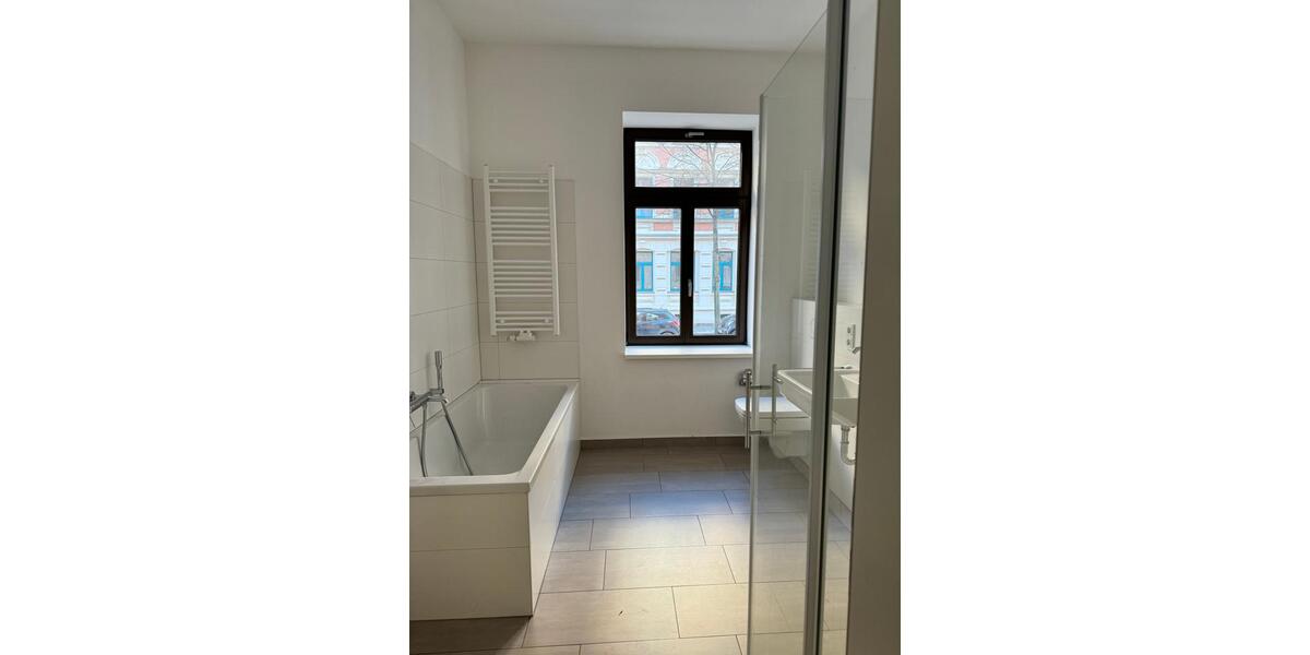 Erdgeschoßwohnung Chemnitz Kapellenberg - 2 Zimmer, 66 m&sup2;, 558&euro; | Angebot:26380131