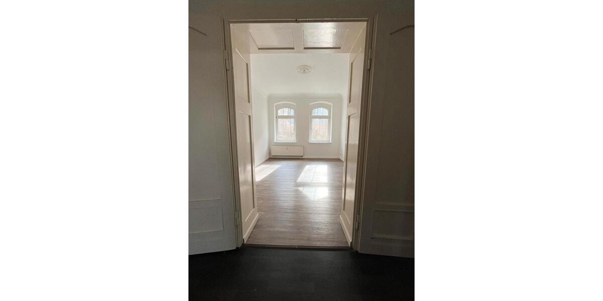 Erdgeschoßwohnung Chemnitz Bernsdorf - 3 Zimmer, 80 m&sup2;, 450&euro; | Angebot:26231452