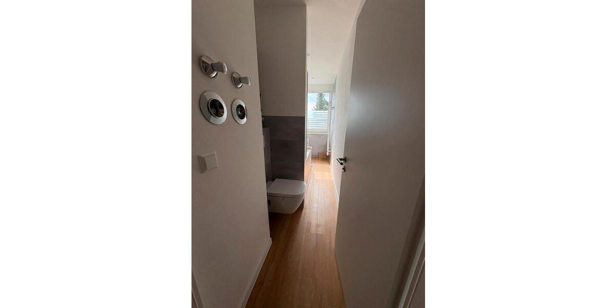 Etagenwohnung Chemnitz Kapellenberg - 1 Zimmer, 42 m&sup2;, 430&euro; | Angebot:26624790