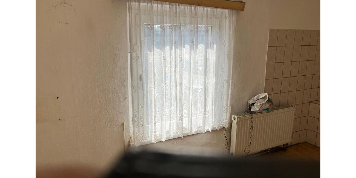 Reihenhaus Wildenfels - 2 Zimmer, 93 m&sup2;, 48.000&euro; | Angebot:26812671