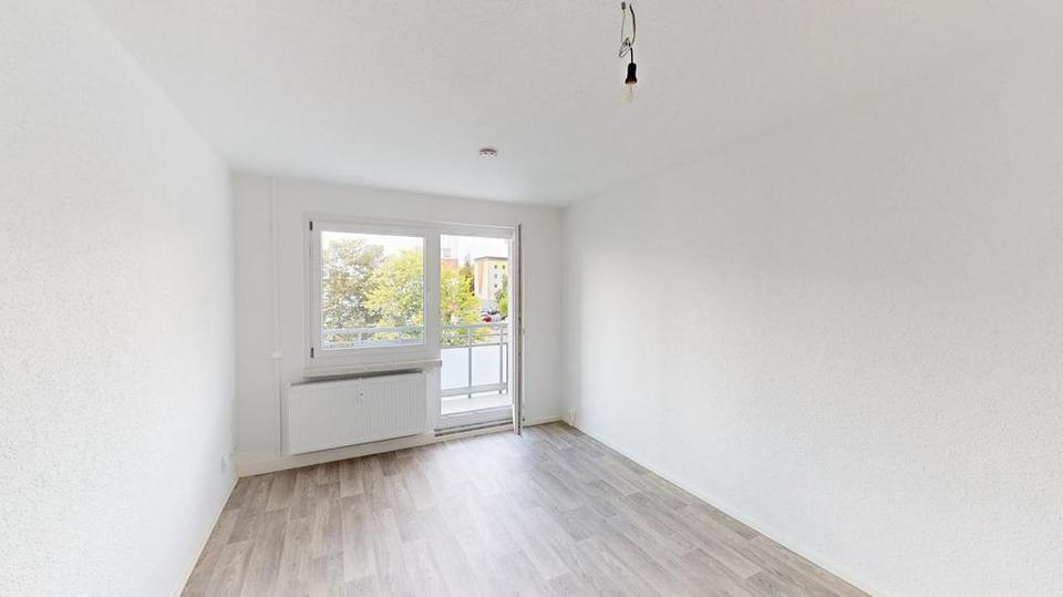 Etagenwohnung Chemnitz Markersdorf - 3 Zimmer, 69 m&sup2;, 435&euro; | Angebot:26682580
