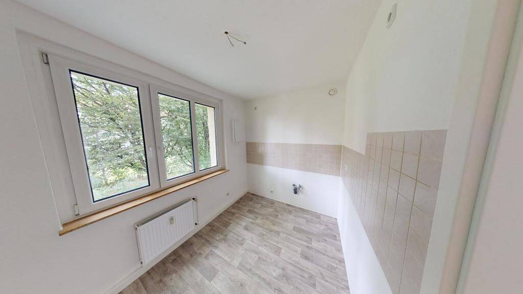 Etagenwohnung Chemnitz Gablenz - 2 Zimmer, 57 m&sup2;, 350&euro; | Angebot:26820476