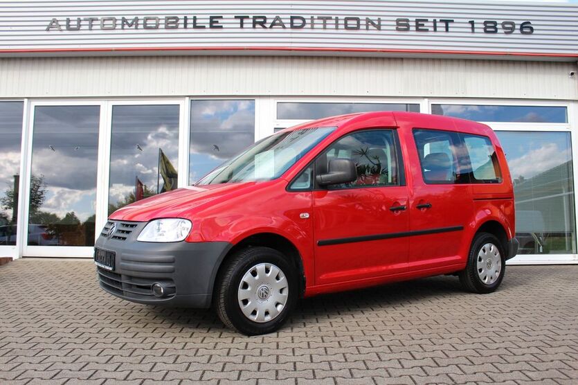 VW Caddy 142.300 km 5.750 € Hartha 04746
