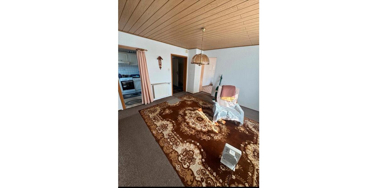 Einfamilienhaus Hohenstein-Ernstthal Ernstthal - 9 Zimmer, 140 m&sup2;, 63.000&euro; | Angebot:24615172