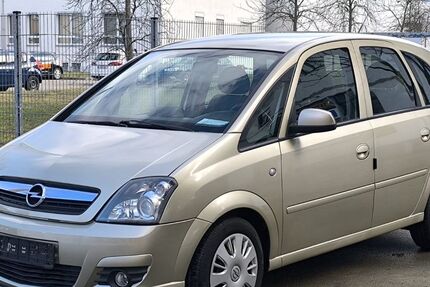 Opel Meriva 208.000 km 2.999 € Chemnitz 09120