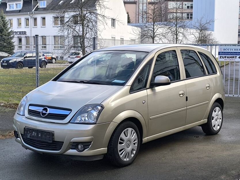 Opel Meriva 208.000 km 2.999 € Chemnitz 09120