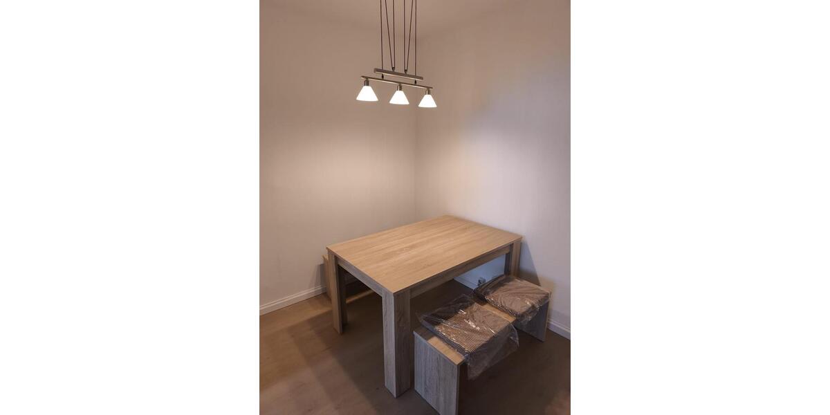 Etagenwohnung Mülsen - 2 Zimmer, 56 m&sup2;, 284&euro; | Angebot:26151808