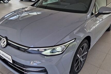 VW Golf 9.000 km 32.590 &euro; Chemnitz 09116