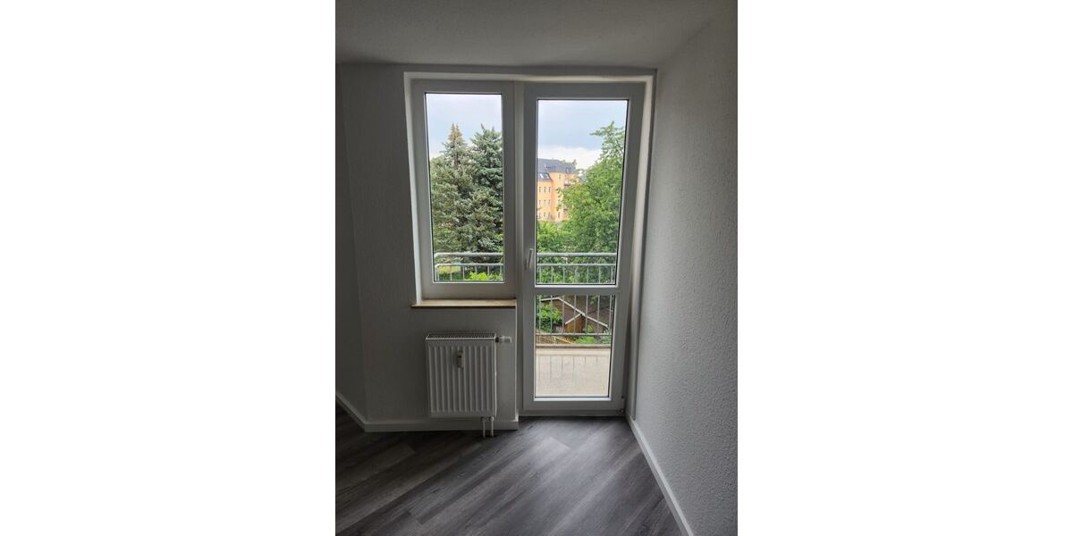 Attraktives Anlageobjekt! 3 Wohnungen mit TG-Stellplatz im Paket! - Etagenwohnung Chemnitz Altchemnitz | Angebot:26161417